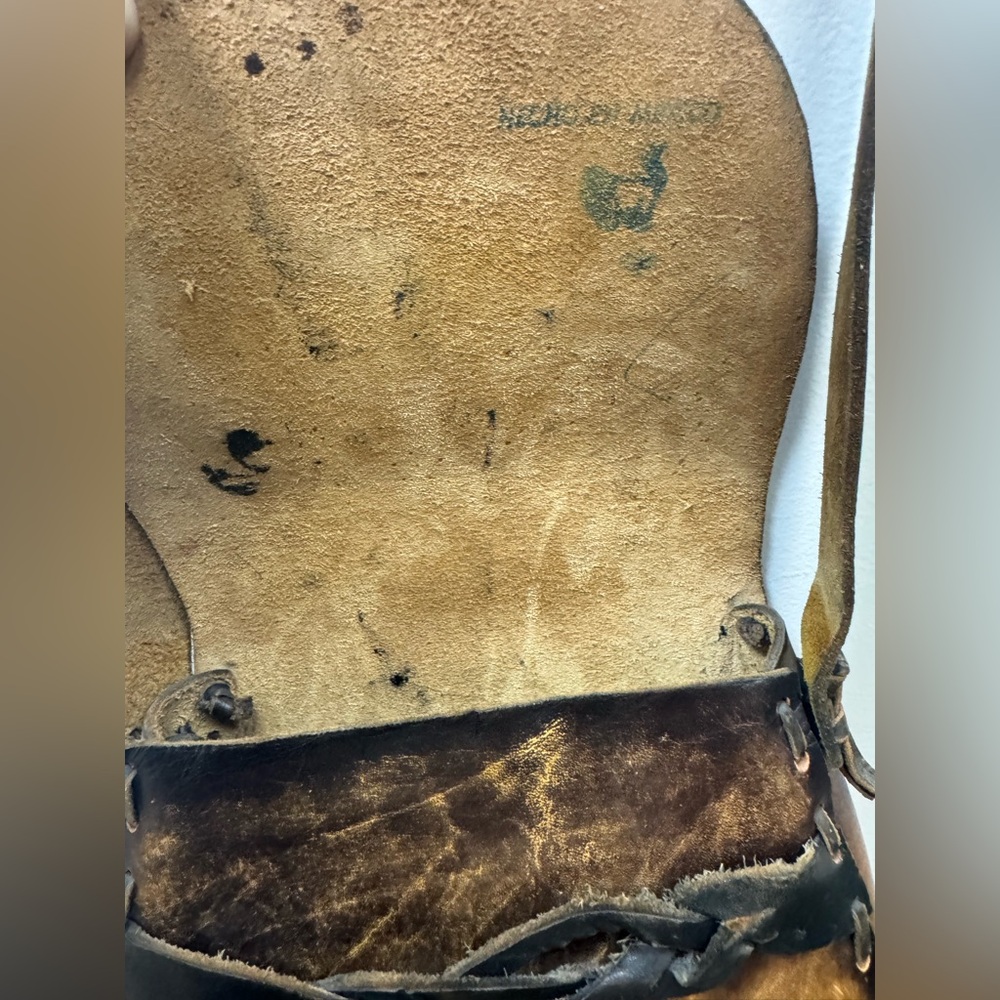 Artisan Brown Leather Bag with Floral Design - Picture 7 of 14